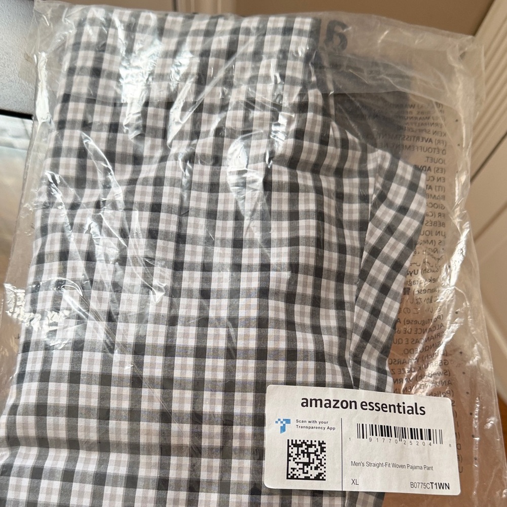 NWT Amazon Essentials Black and White Gingham Pajama Pants